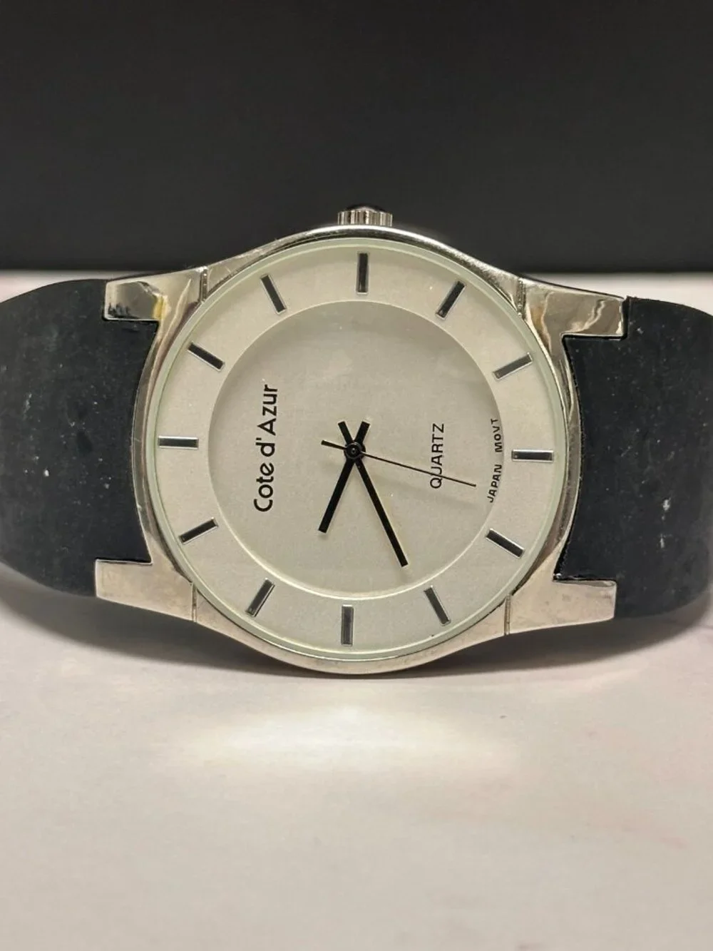 Cote d' Azur Watch Men Silver Tone Slim Round Black Resin Band New Battery 10